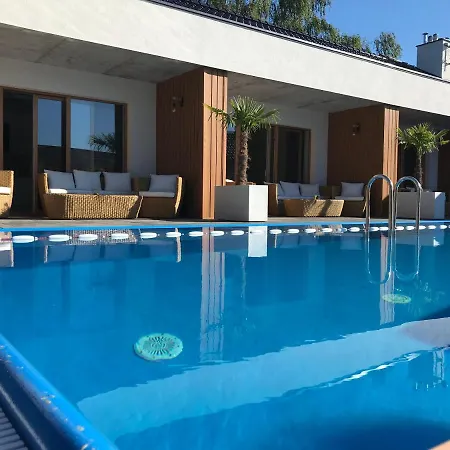 Appartamento Bryza Morska Zur Alleinnutzung Mit Swimmingpool Sauna Whirlpool Und Mit Garten *